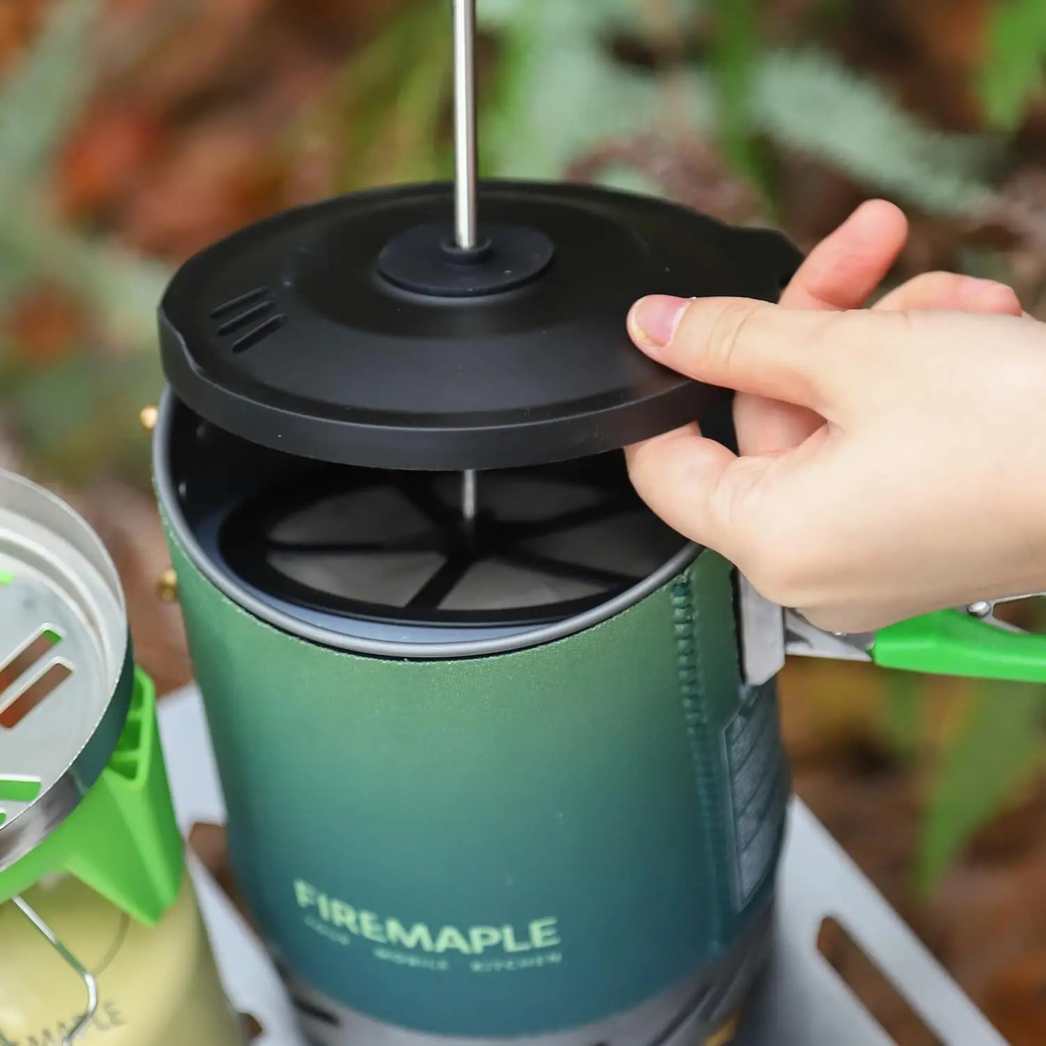 2200W Outdoor Gas Cooking System Green-4